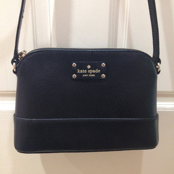 kate spade Handbags - Kate Spade Black Crossbody Purse Bag